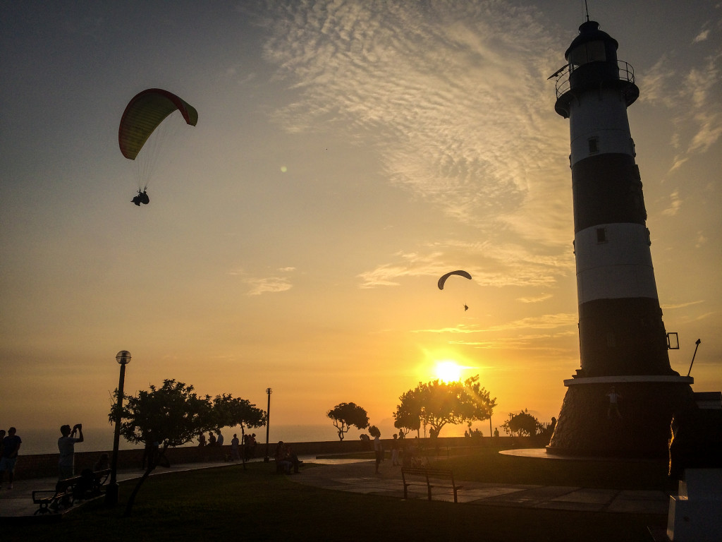 Paragliding over Miraflores, Lima